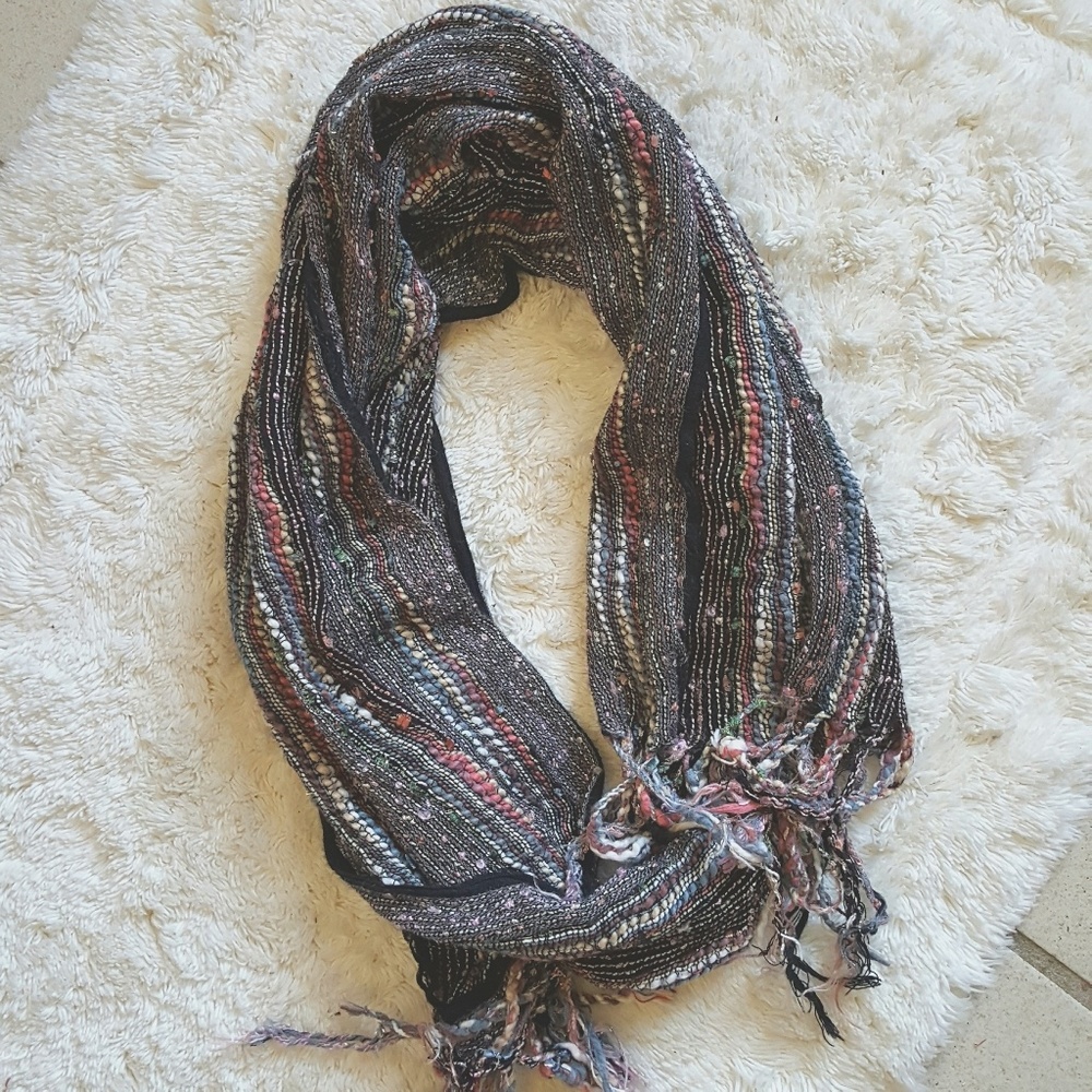 Multicolored woven scarf